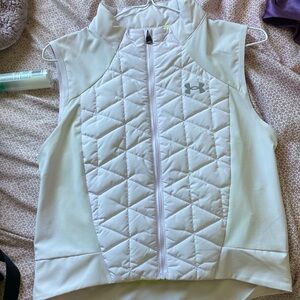 Underarmour vest